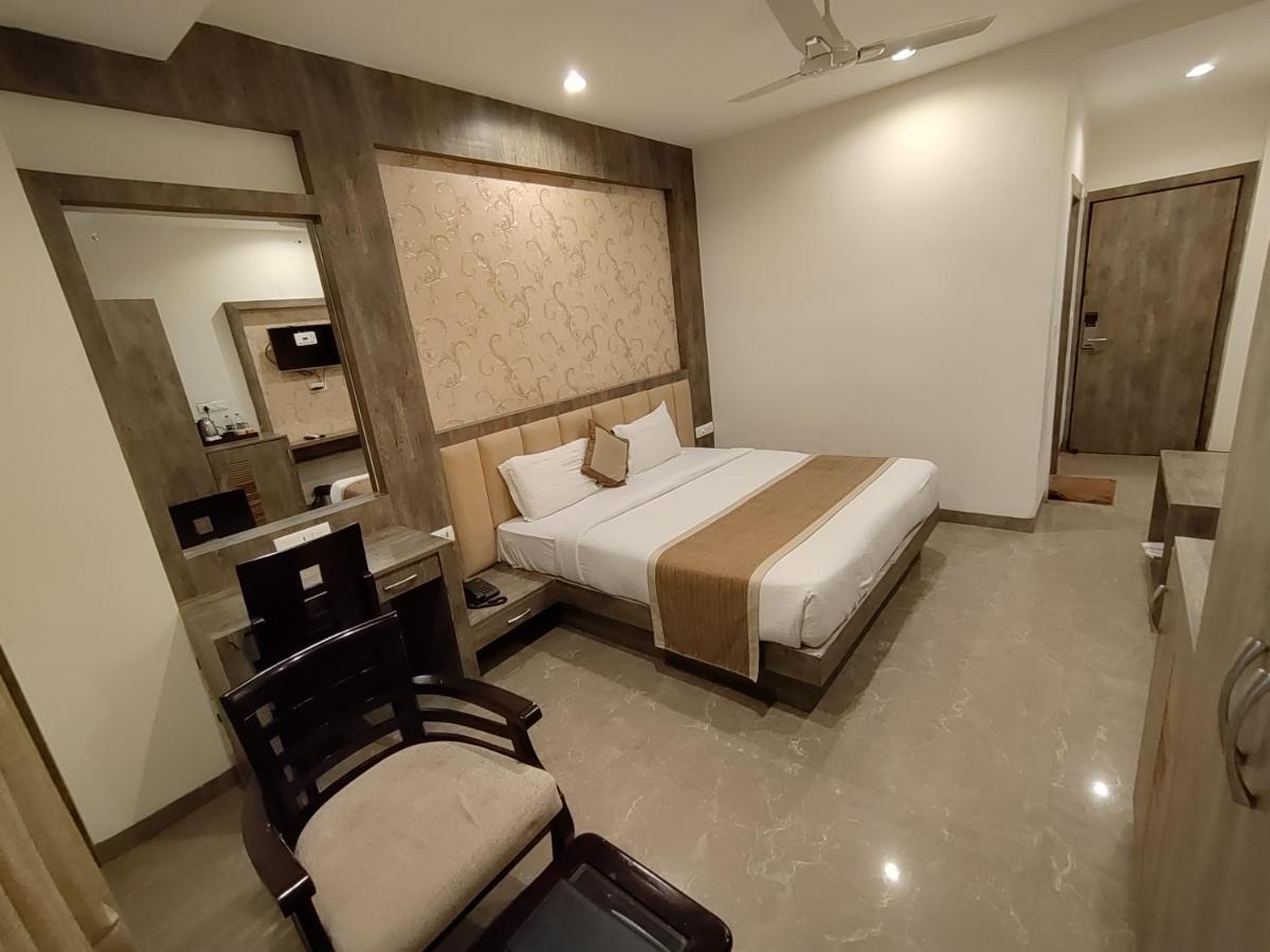 La Savanna By Dl Hotels & Resorts Rāmnagar Exterior photo
